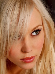 Brea Bennett solo pics