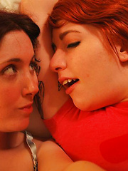 Lesbian Emos gets naughty in a hotel